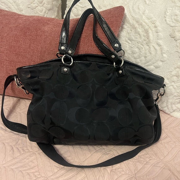 Large Coach Bag! - Picture 4 of 7